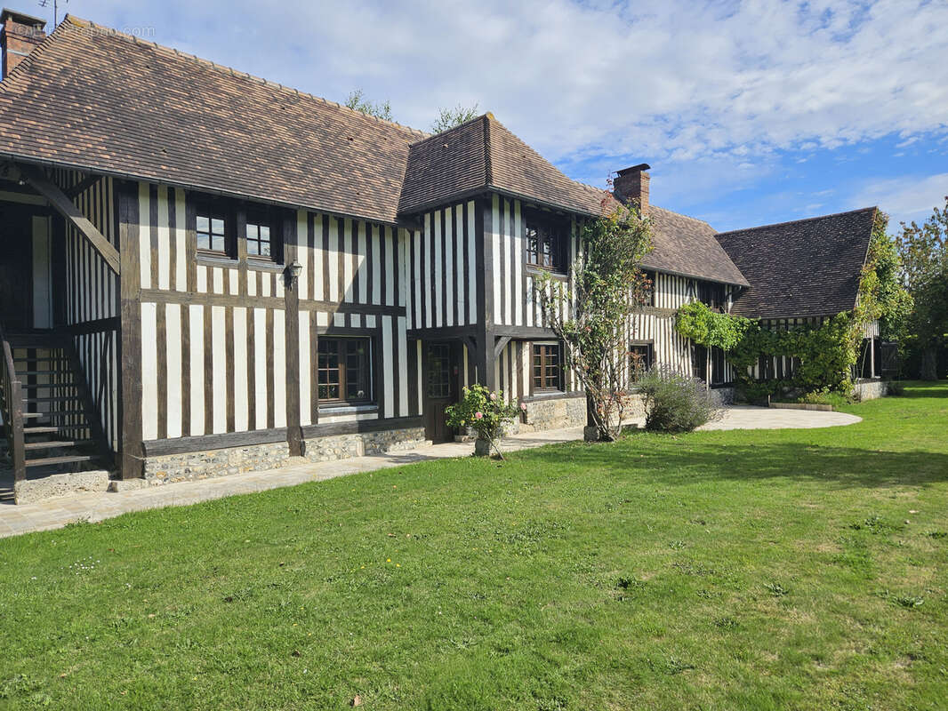 Maison à CORMEILLES