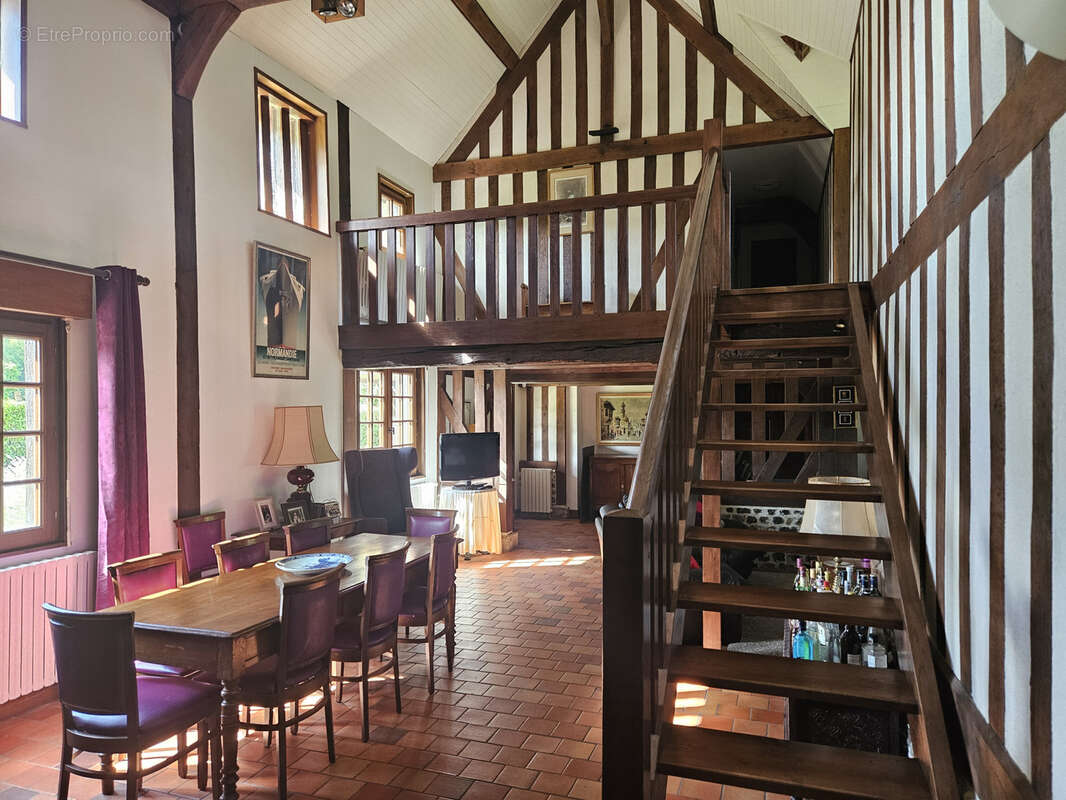 Maison à CORMEILLES