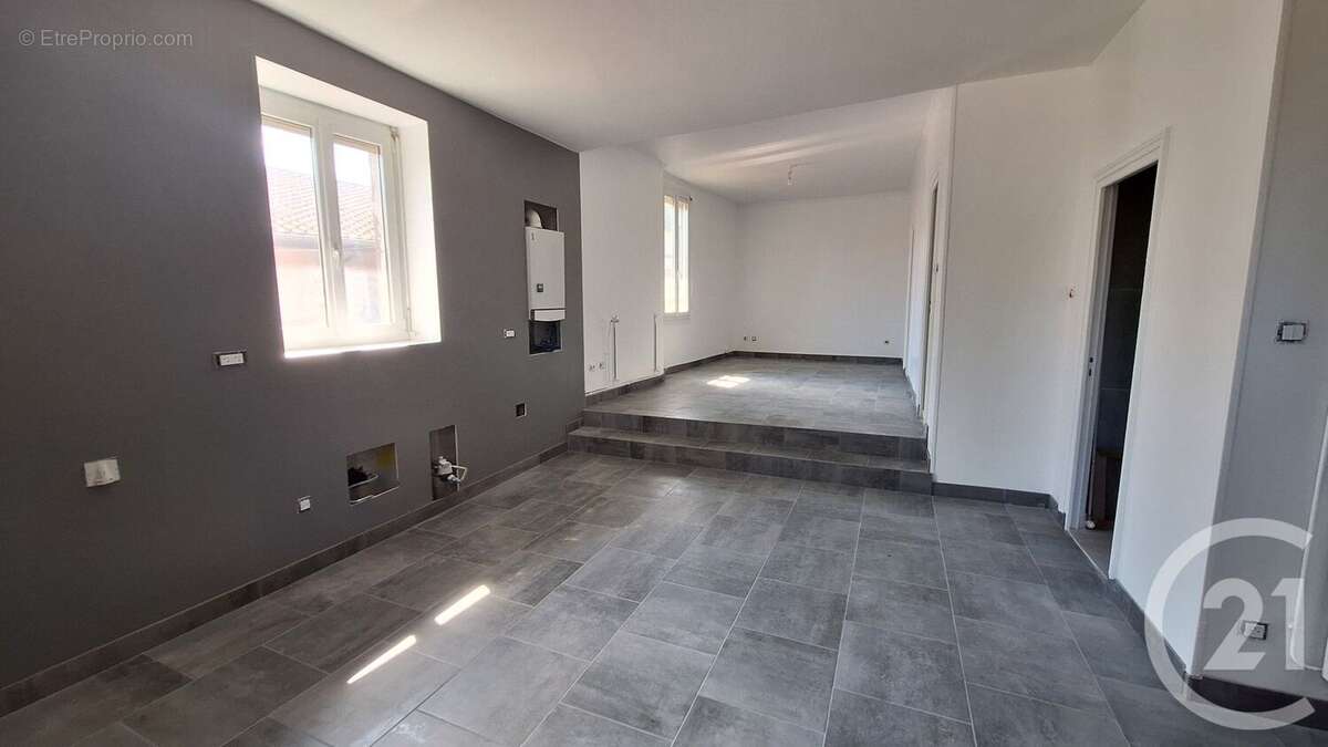 Appartement à GIVORS