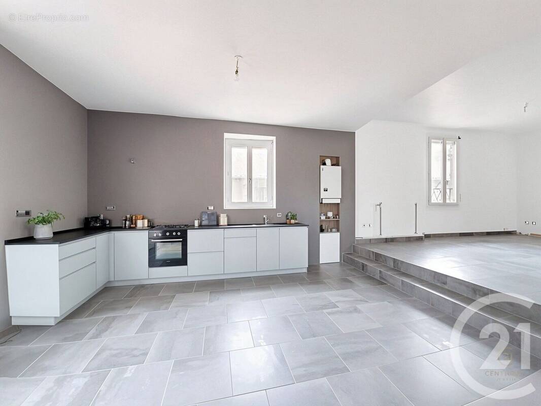 Appartement à GIVORS