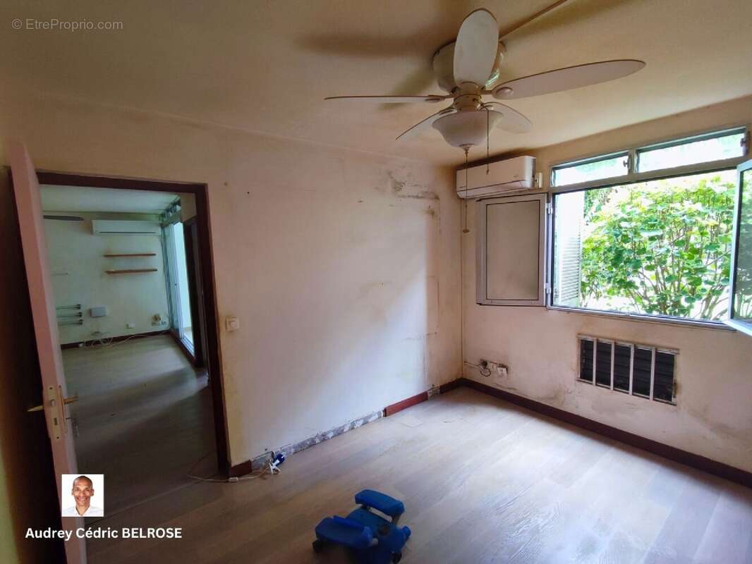 Appartement à LE ROBERT