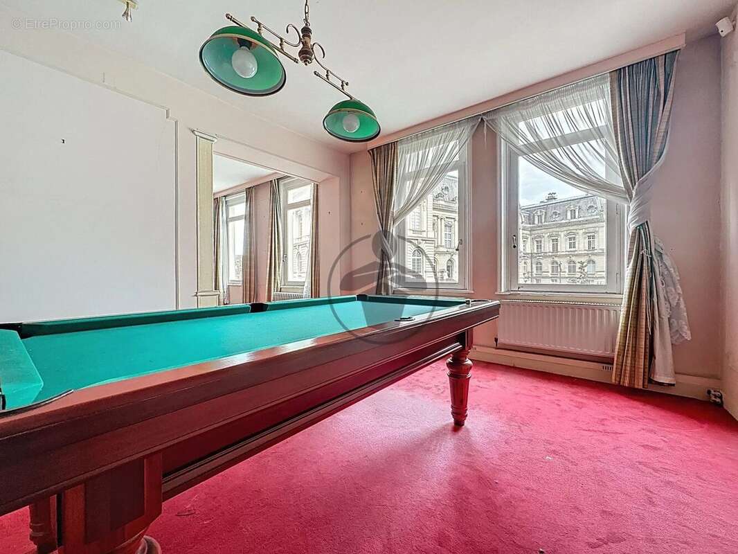 Maison à SAINT-QUENTIN