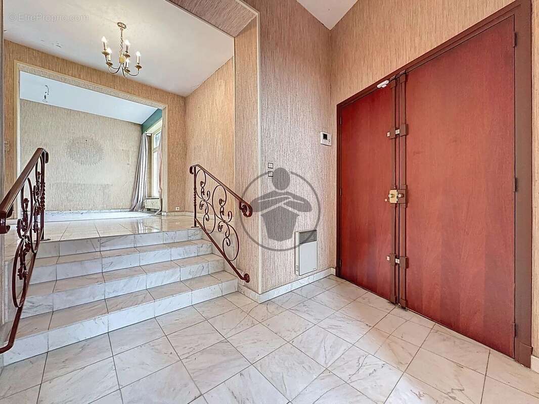 Maison à SAINT-QUENTIN