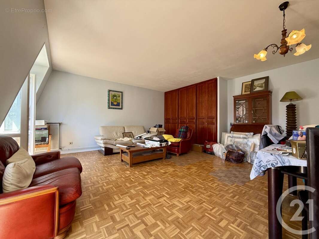 Appartement à FONTAINEBLEAU