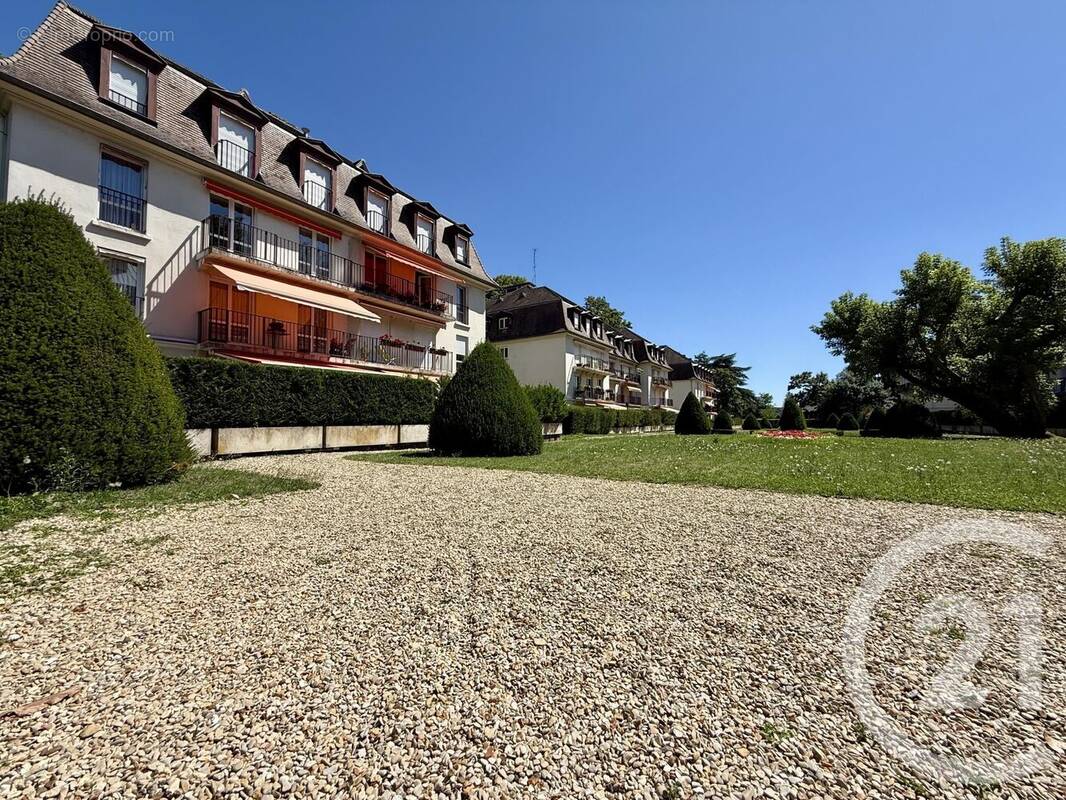Appartement à FONTAINEBLEAU