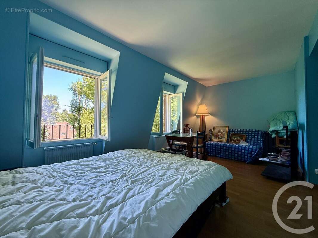 Appartement à FONTAINEBLEAU