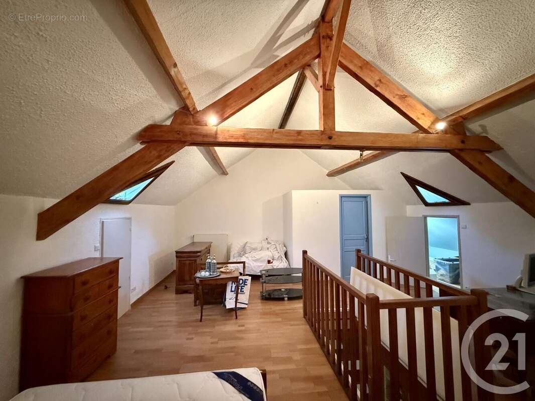 Appartement à FONTAINEBLEAU