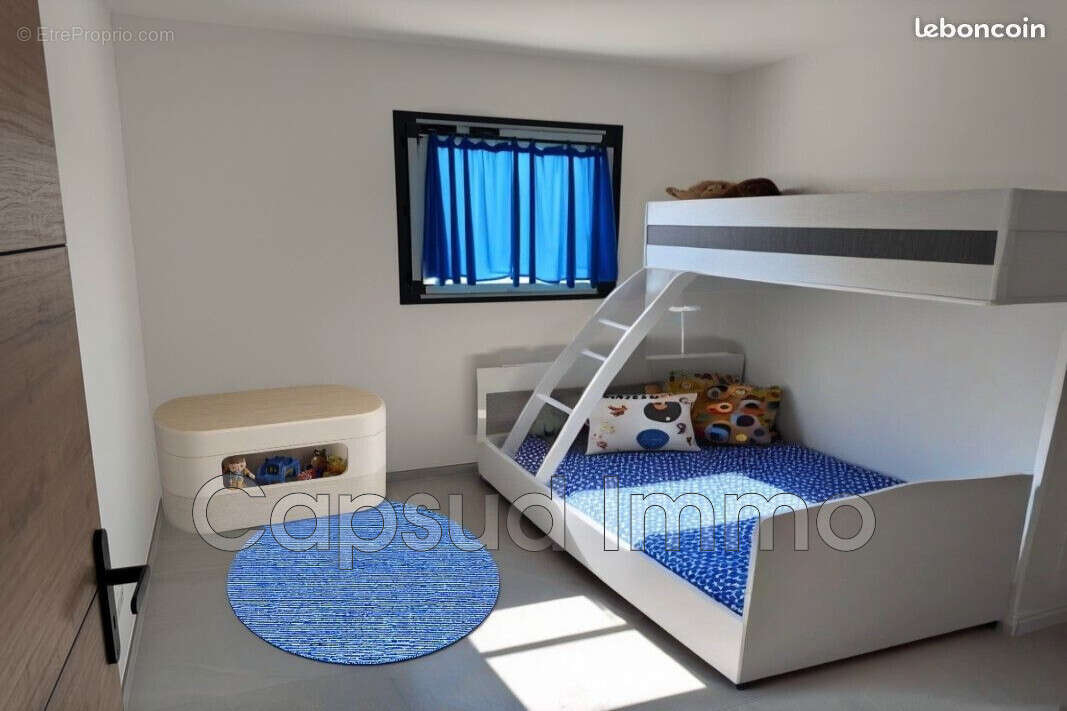 Maison à NISSAN-LEZ-ENSERUNE