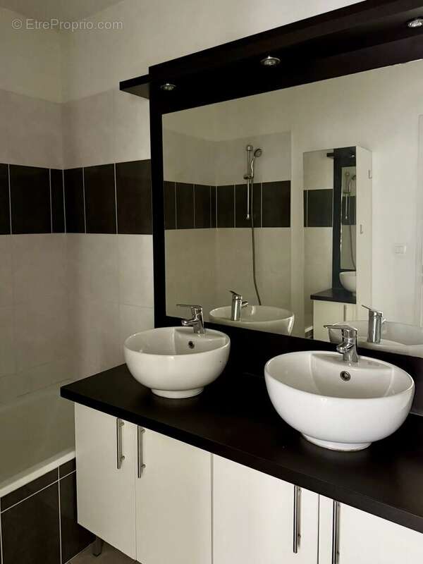 Appartement à MARTIGNAS-SUR-JALLE