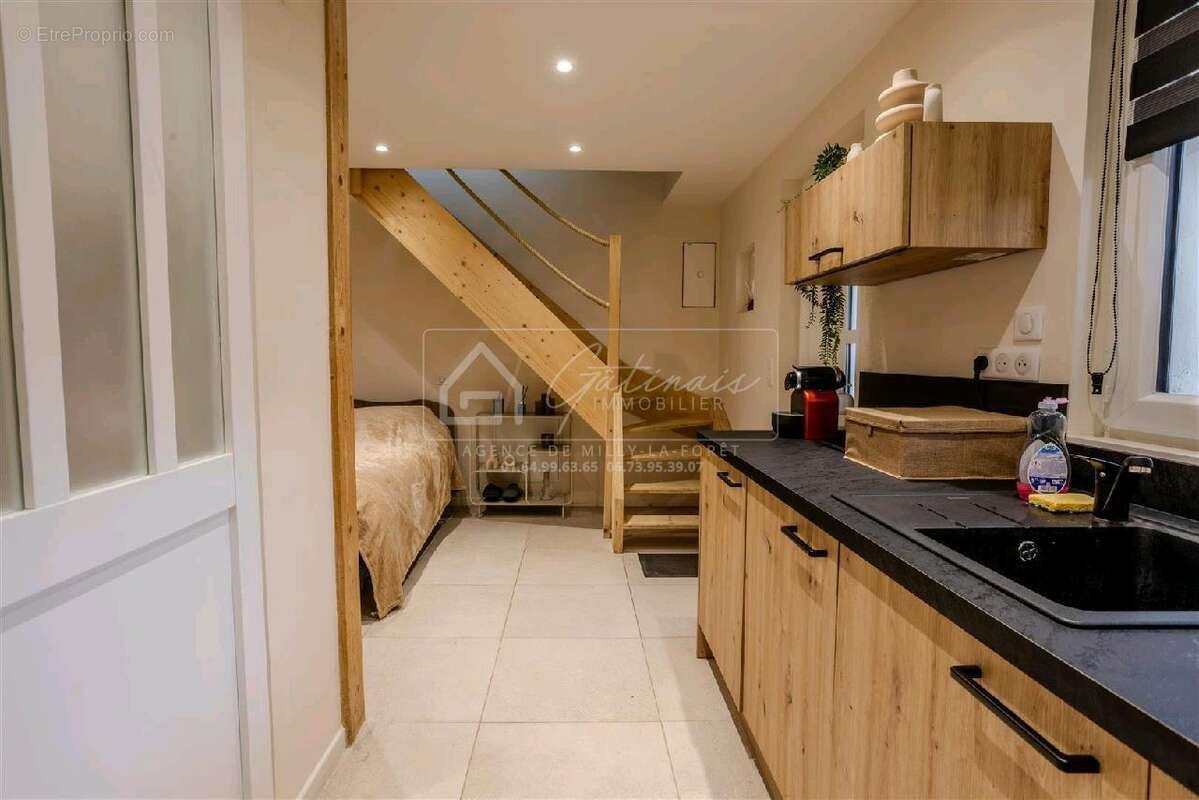 Maison à MILLY-LA-FORET