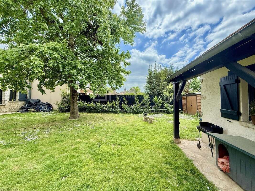 Maison à MILLY-LA-FORET