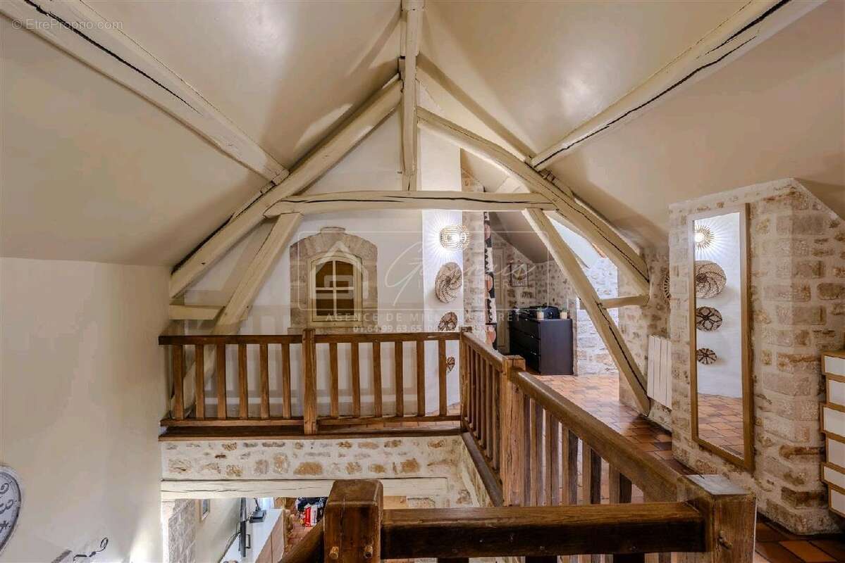 Maison à MILLY-LA-FORET