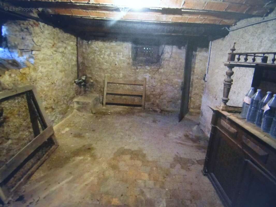 Maison à COSNE-COURS-SUR-LOIRE