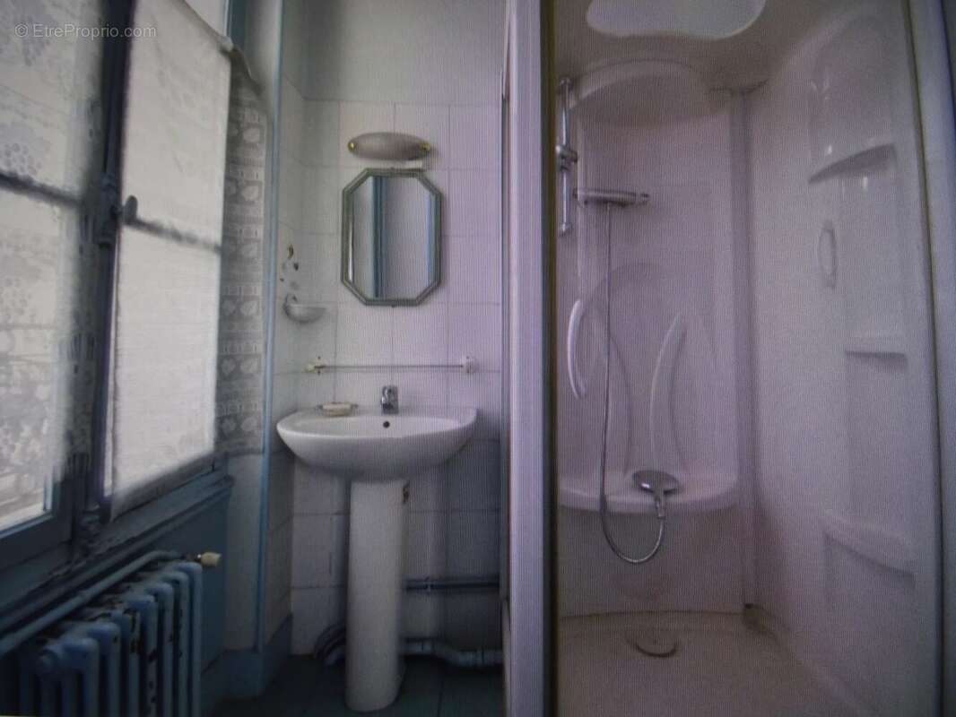 Maison à COSNE-COURS-SUR-LOIRE