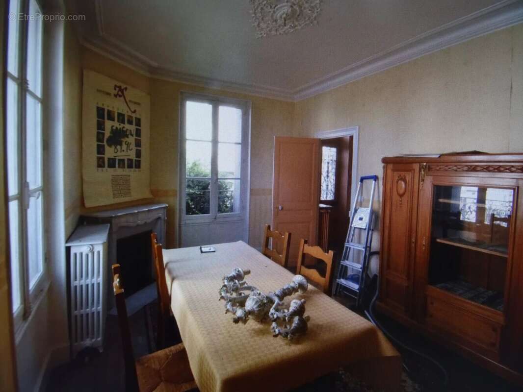 Maison à COSNE-COURS-SUR-LOIRE