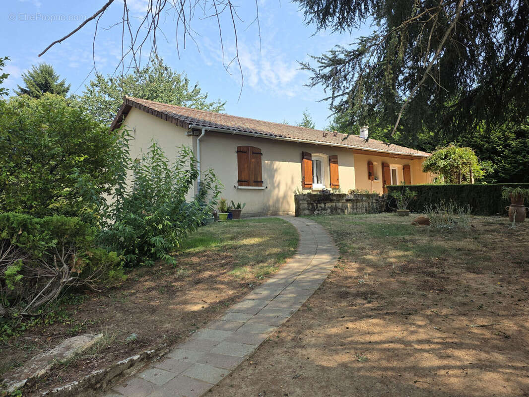 Photo 5 - Maison à SAINT-LEONARD-DE-NOBLAT