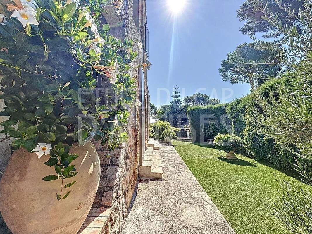Maison à ANTIBES