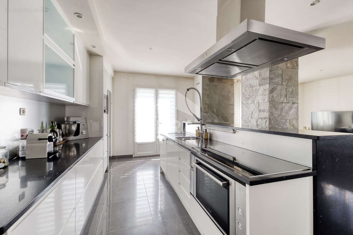 Maison à PONTAULT-COMBAULT