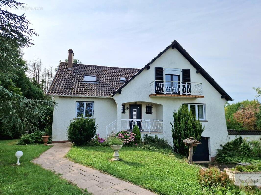 Maison à NEUFGRANGE