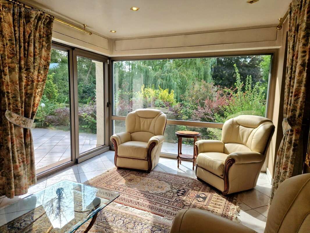 Maison à NEUFGRANGE