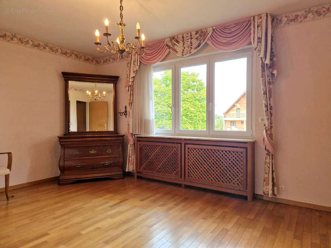 Maison à NEUFGRANGE