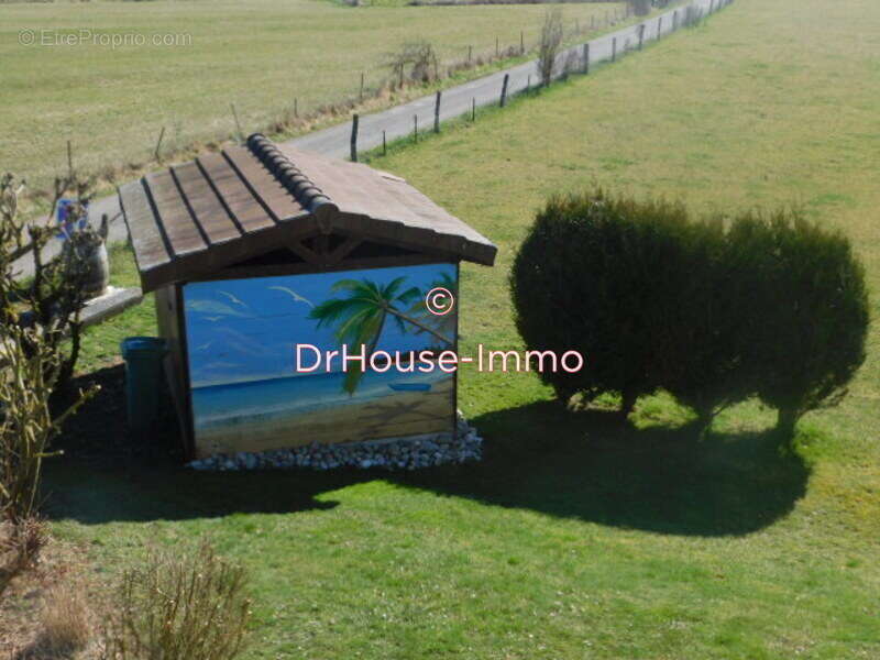 Maison à CONTREXEVILLE