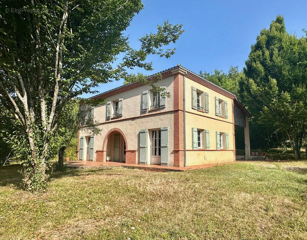 à vendre à Auch maison toulousaine - Maison à AUCH