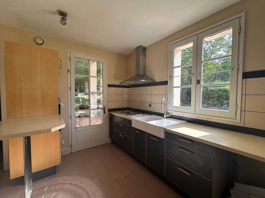 cuisine.. - Maison à AUCH