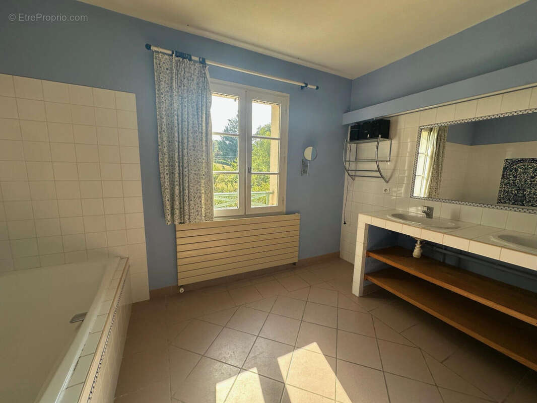 salle de bains - Maison à AUCH