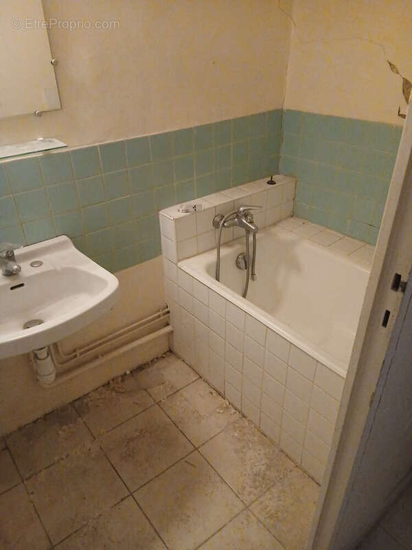 Appartement à SAINTE-TULLE