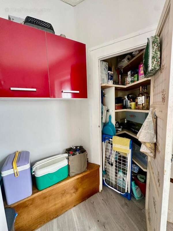   - Appartement à AX-LES-THERMES