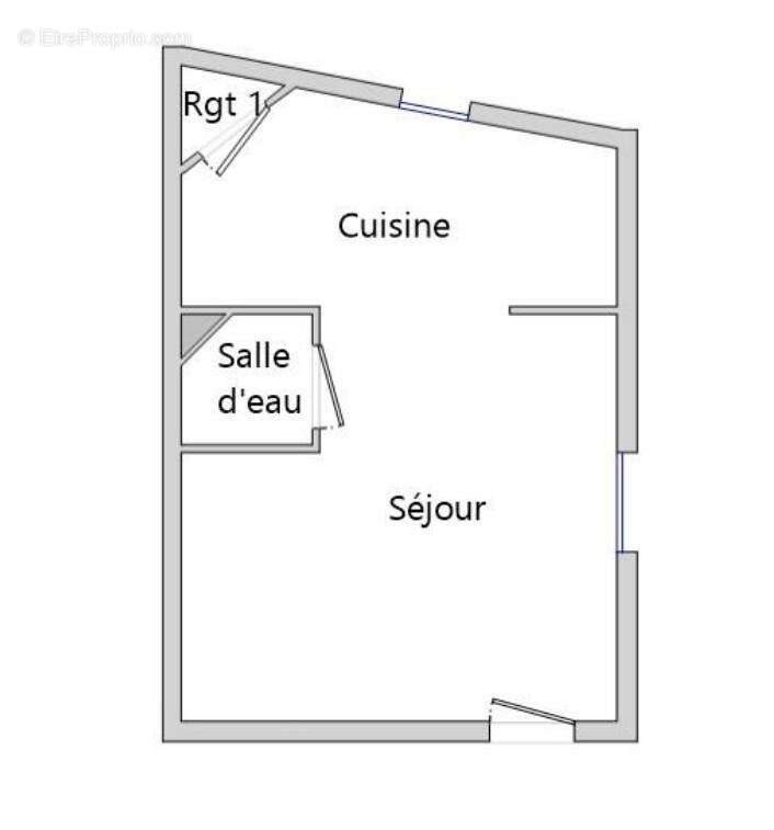   - Appartement à AX-LES-THERMES