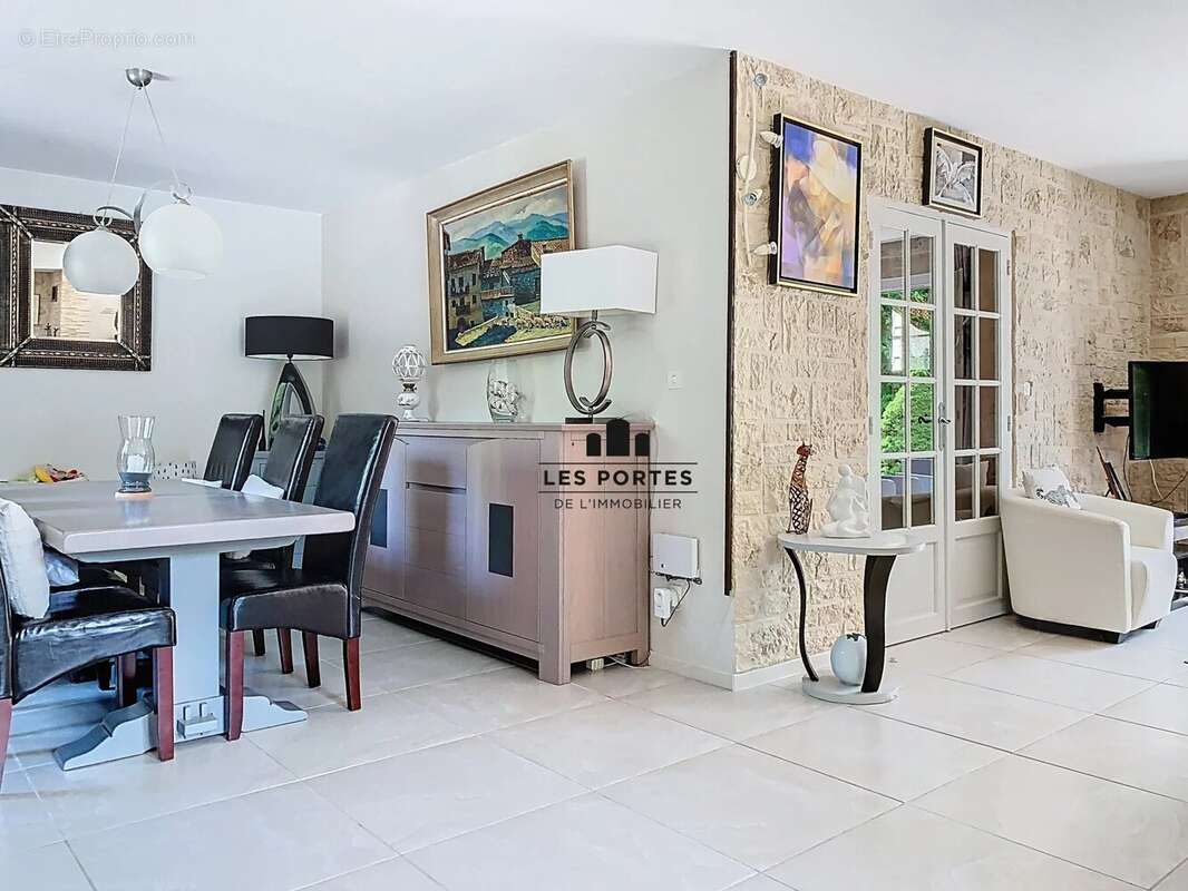 Maison à MILLY-LA-FORET