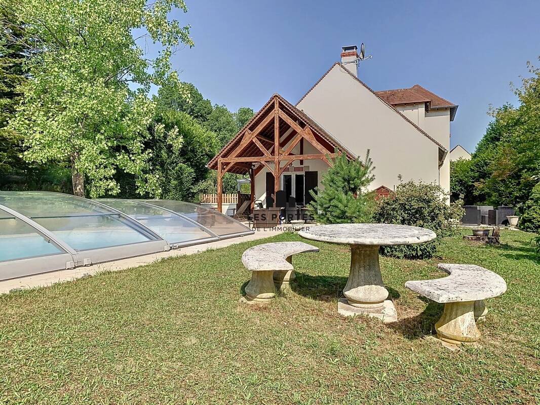 Maison à MILLY-LA-FORET