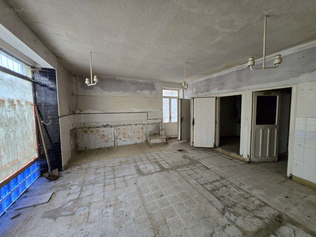 Appartement à LA CLAYETTE