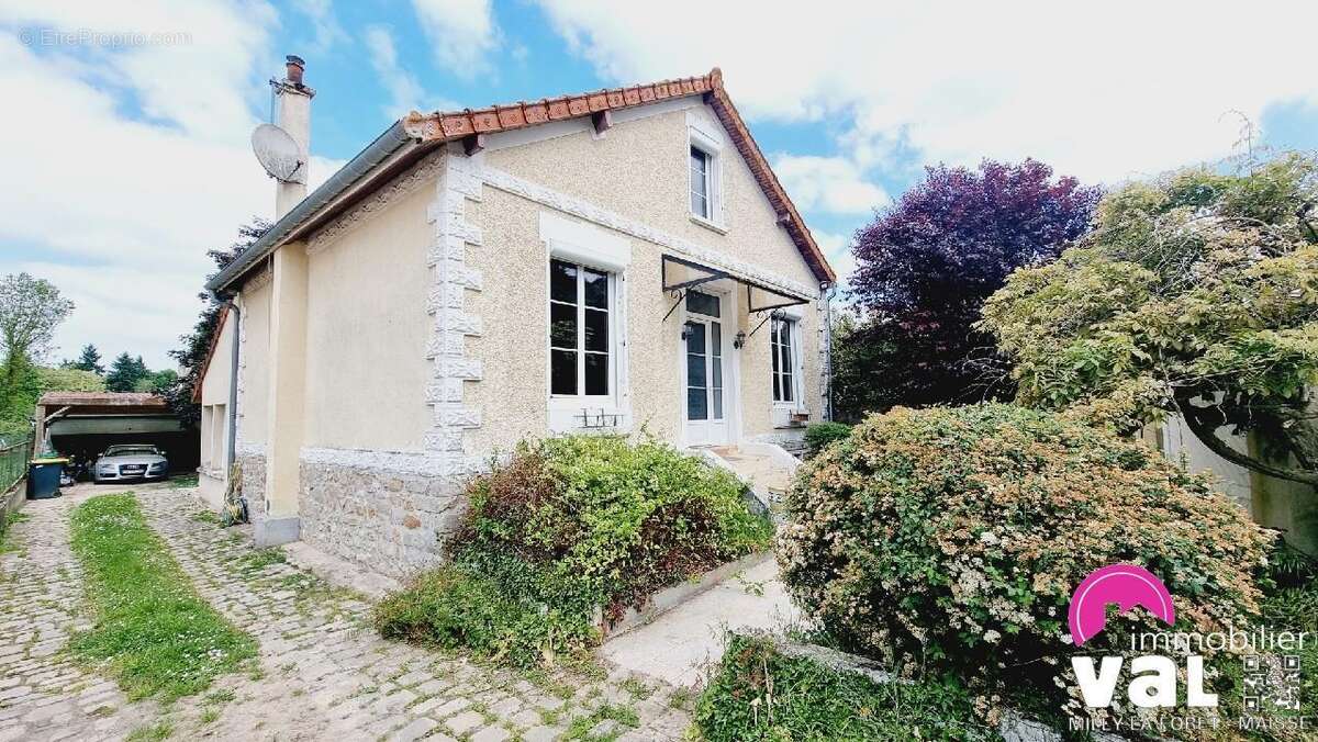 Maison à NOISY-SUR-ECOLE