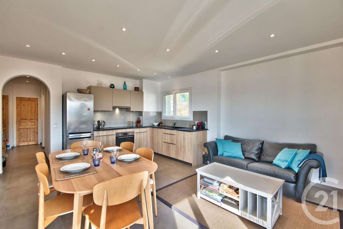 Appartement à VILLEFRANCHE-SUR-MER