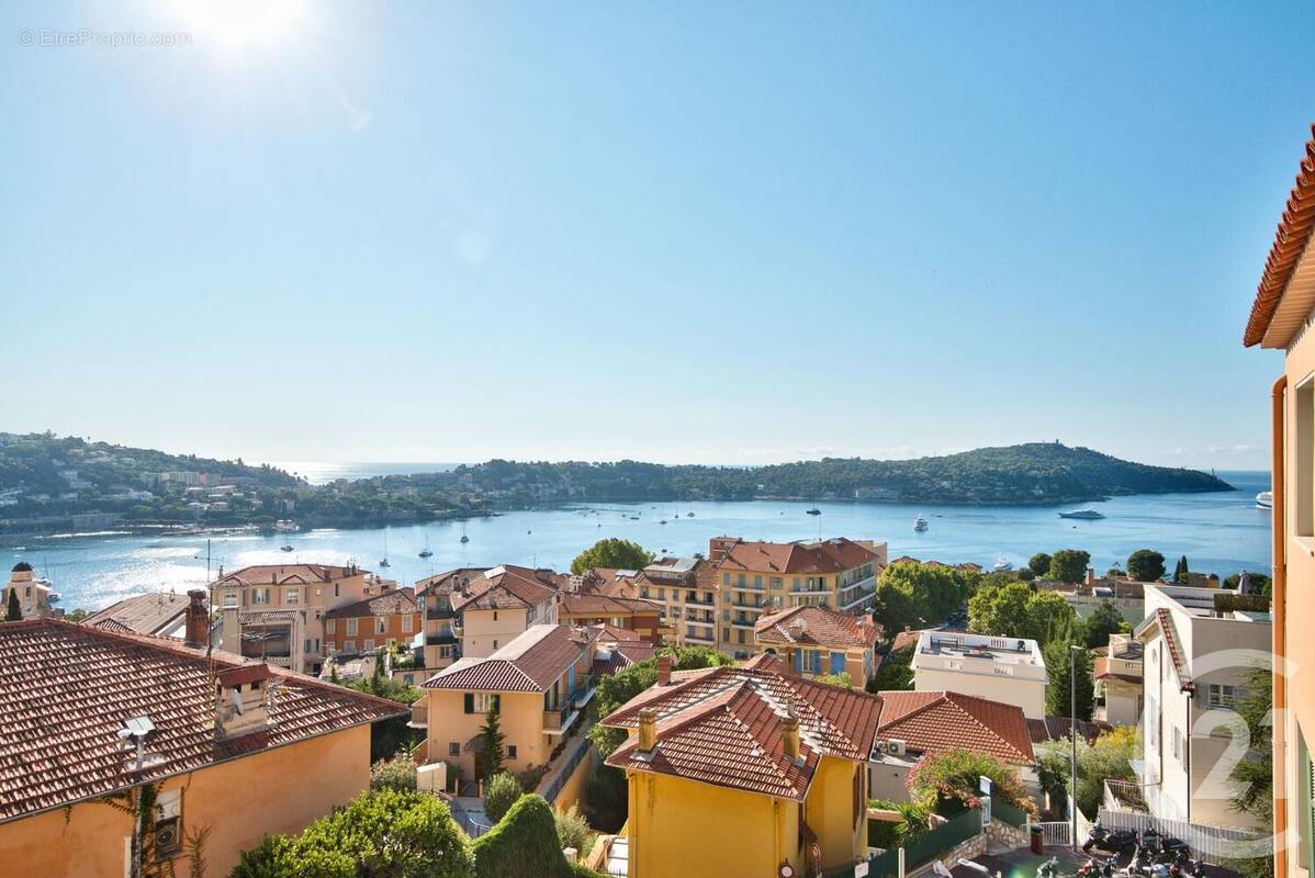 Appartement à VILLEFRANCHE-SUR-MER