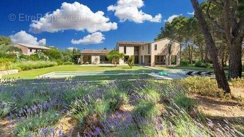 Maison à EYGALIERES