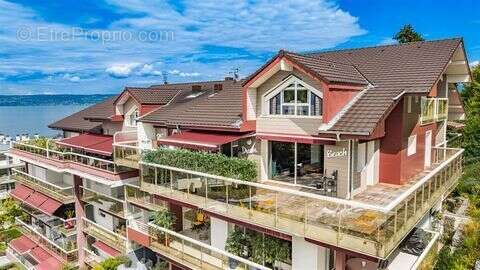 Appartement à EVIAN-LES-BAINS