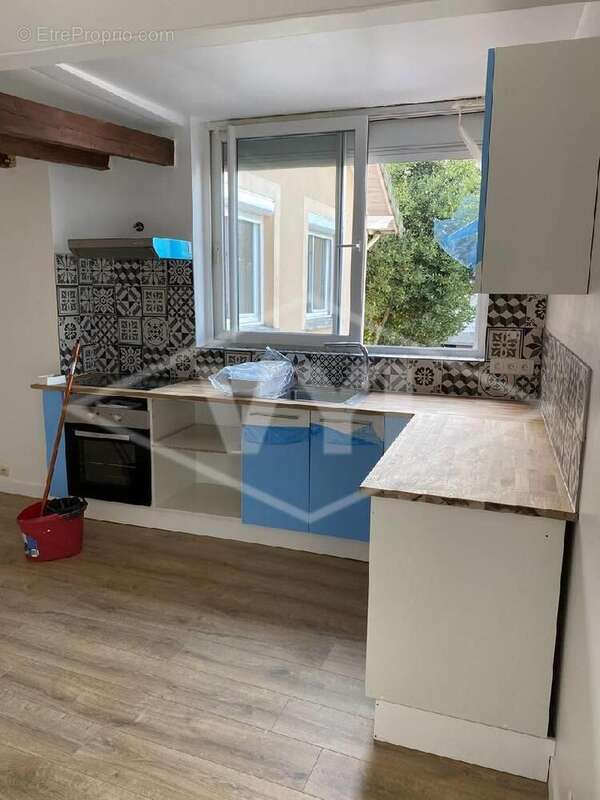 Appartement à COMBS-LA-VILLE
