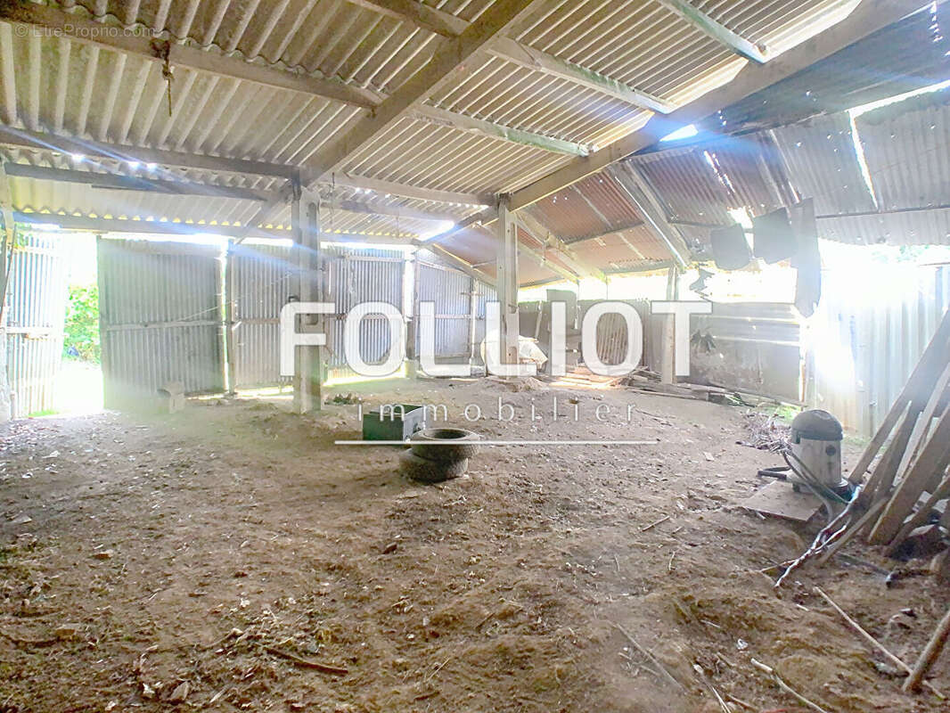 Maison à CERISY-LA-SALLE