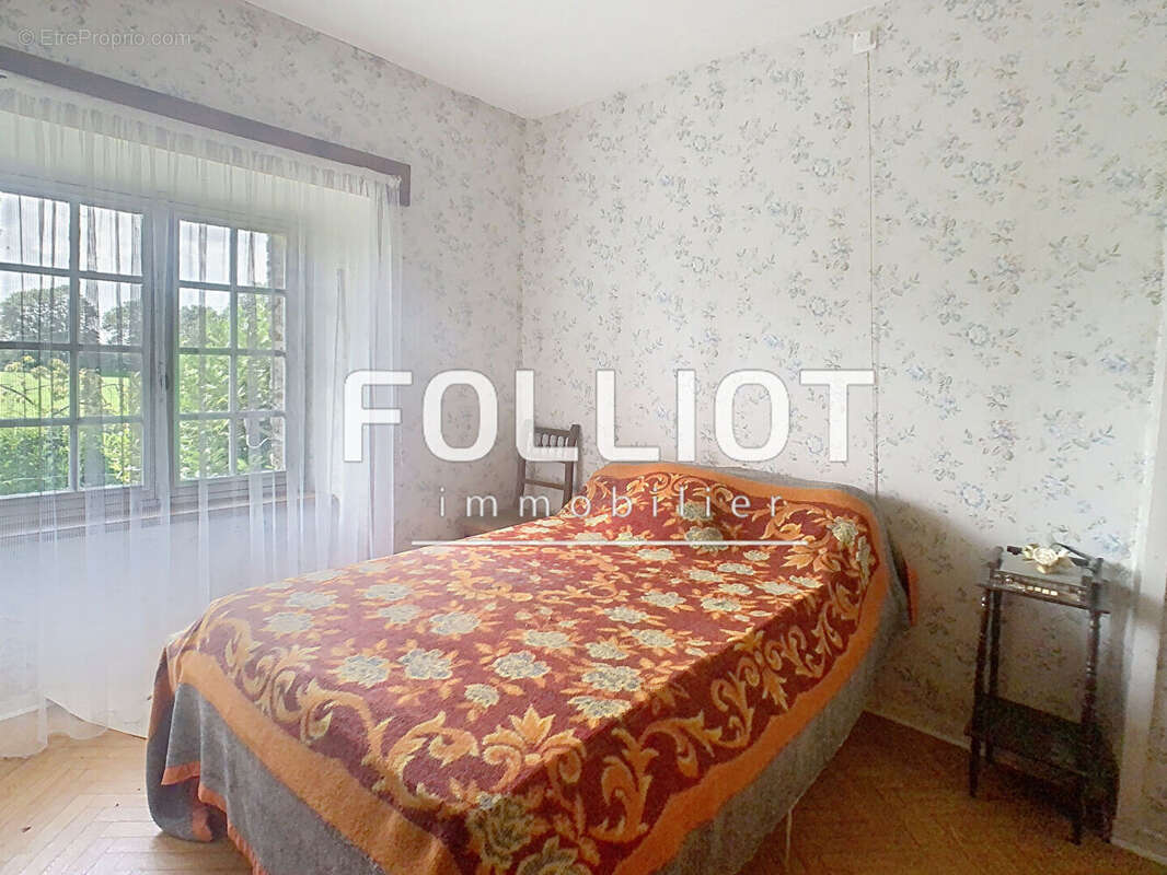 Maison à CERISY-LA-SALLE