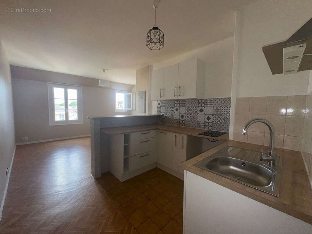 Appartement à NOGENT-LE-ROI