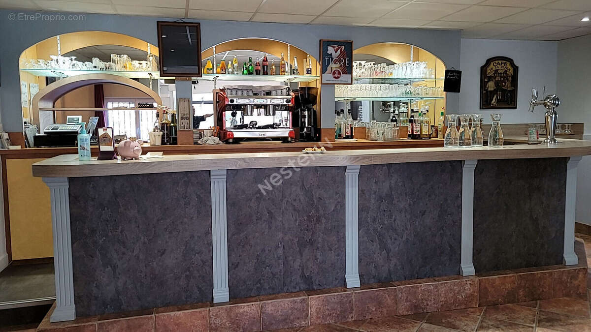 Commerce à SAINT-GERVAIS-LA-FORET