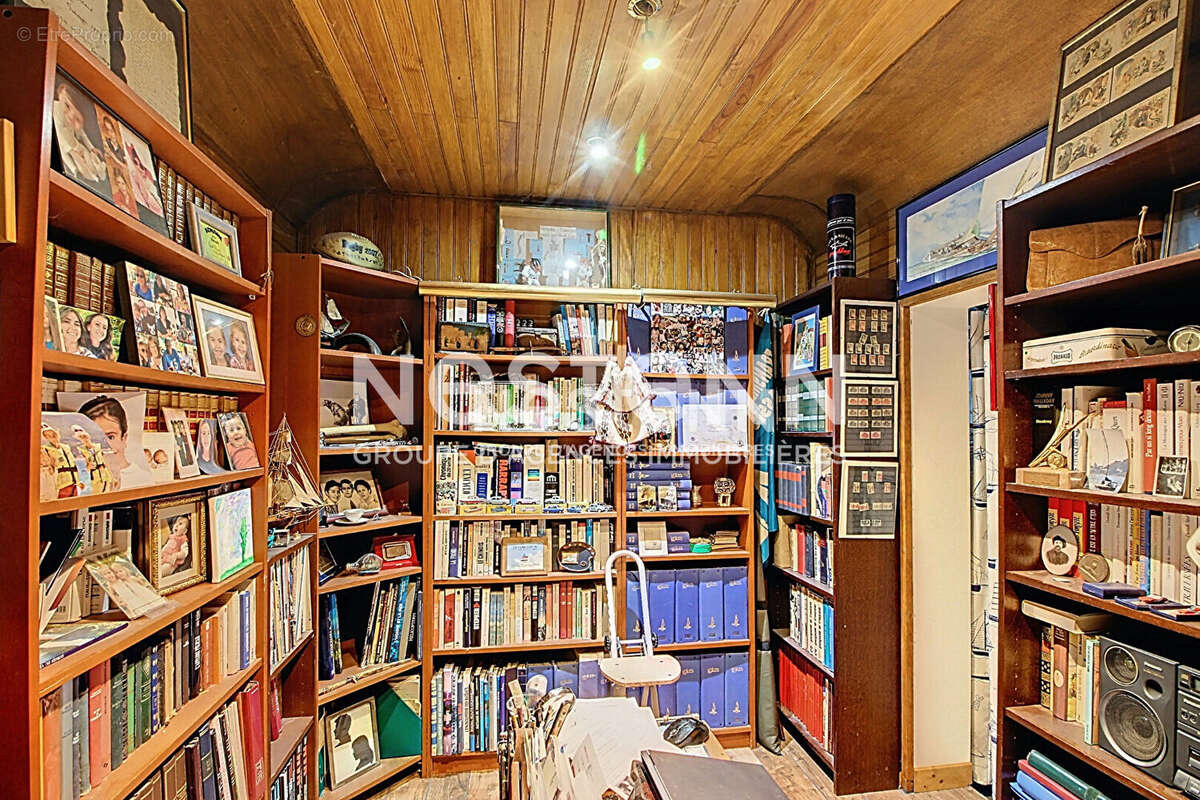 Maison à VILLECROZE