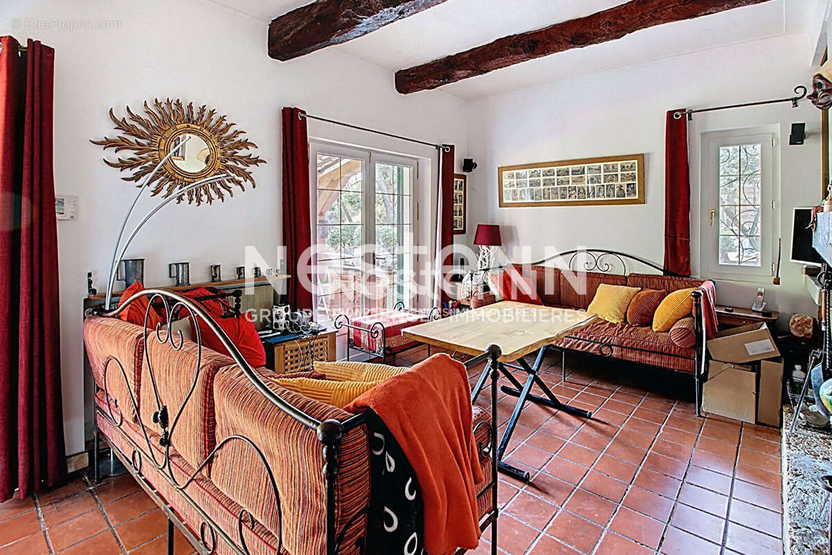 Maison à VILLECROZE