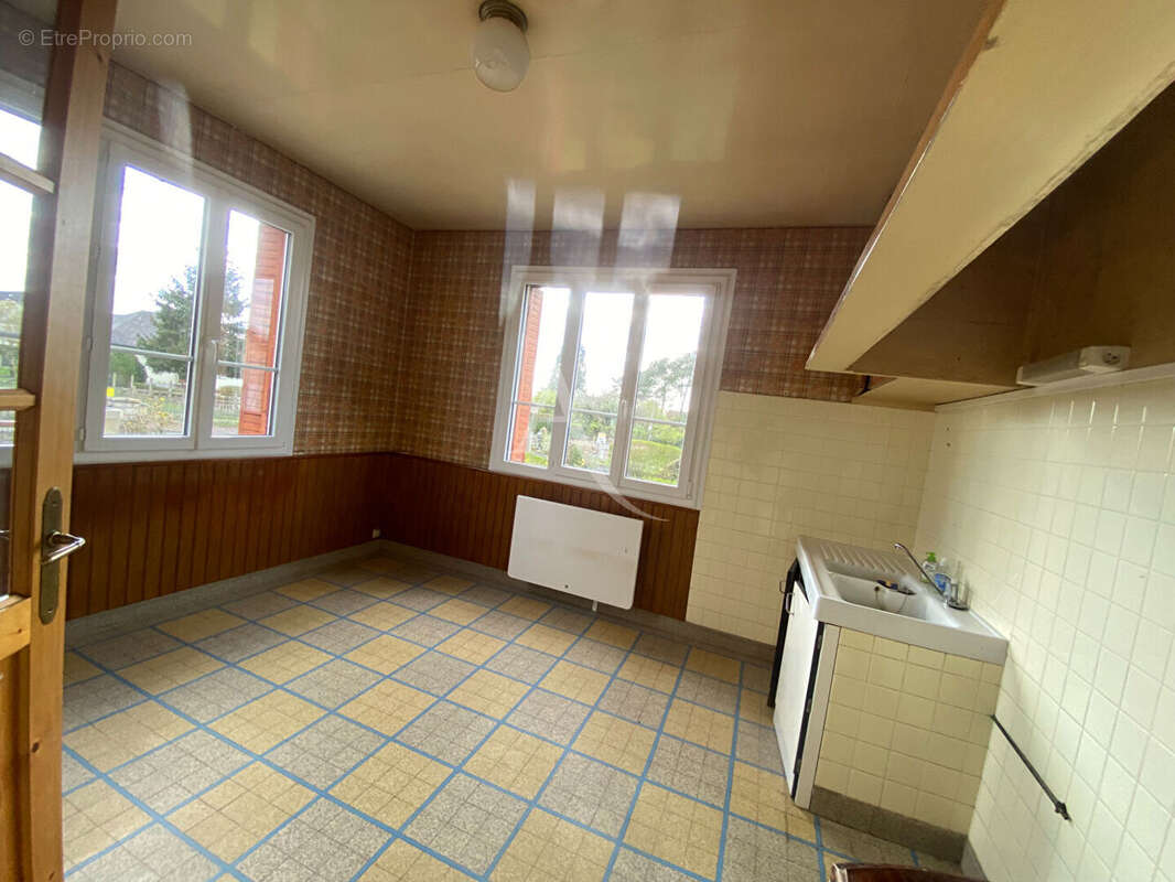 Maison à FERRIERES-EN-GATINAIS