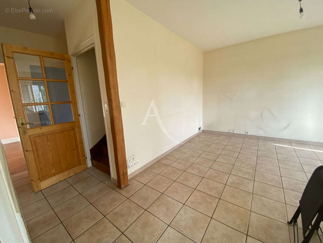 Maison à FERRIERES-EN-GATINAIS