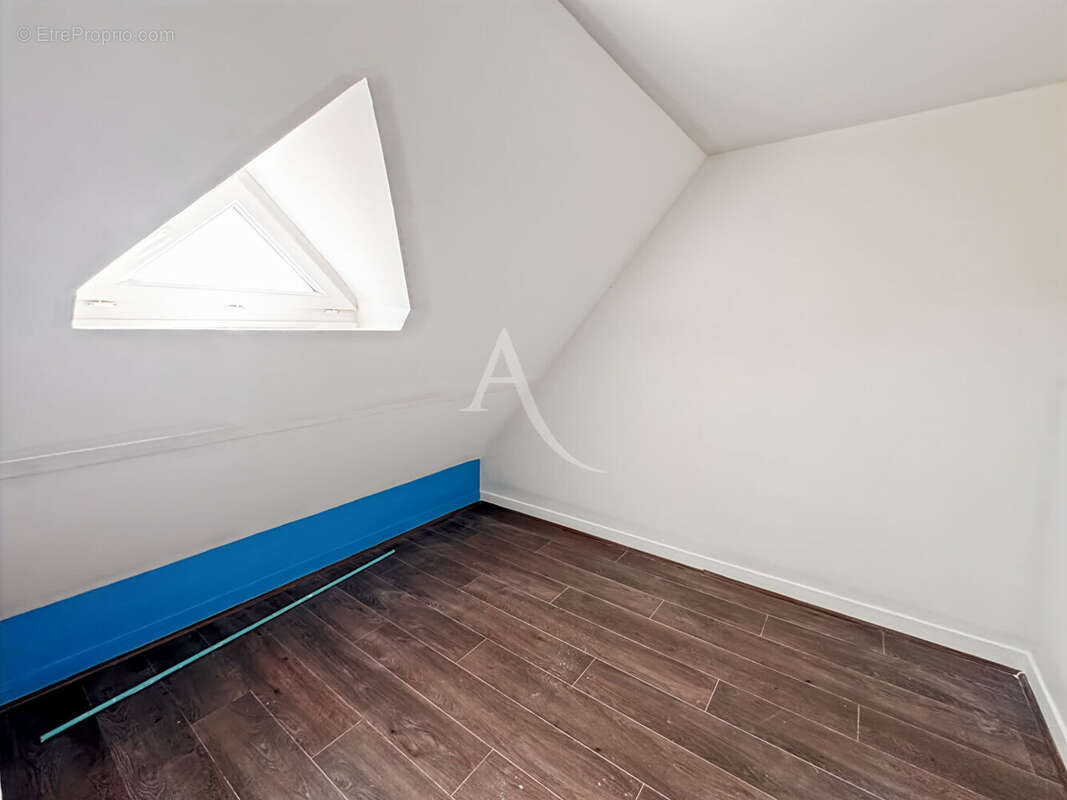 Maison à CHAUMONT-EN-VEXIN